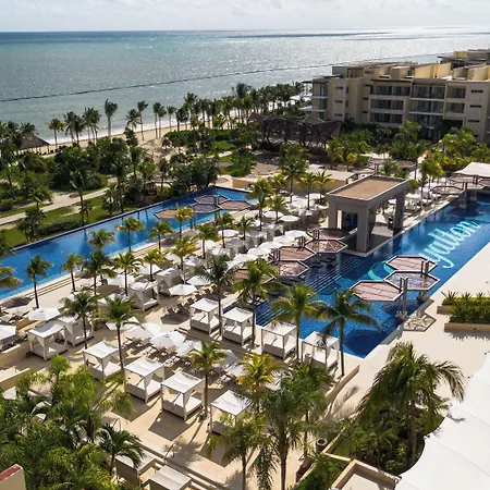 Royalton Riviera Cancun, An Autograph Collection All-Inclusive Resort & Casino (Adults Only)-3